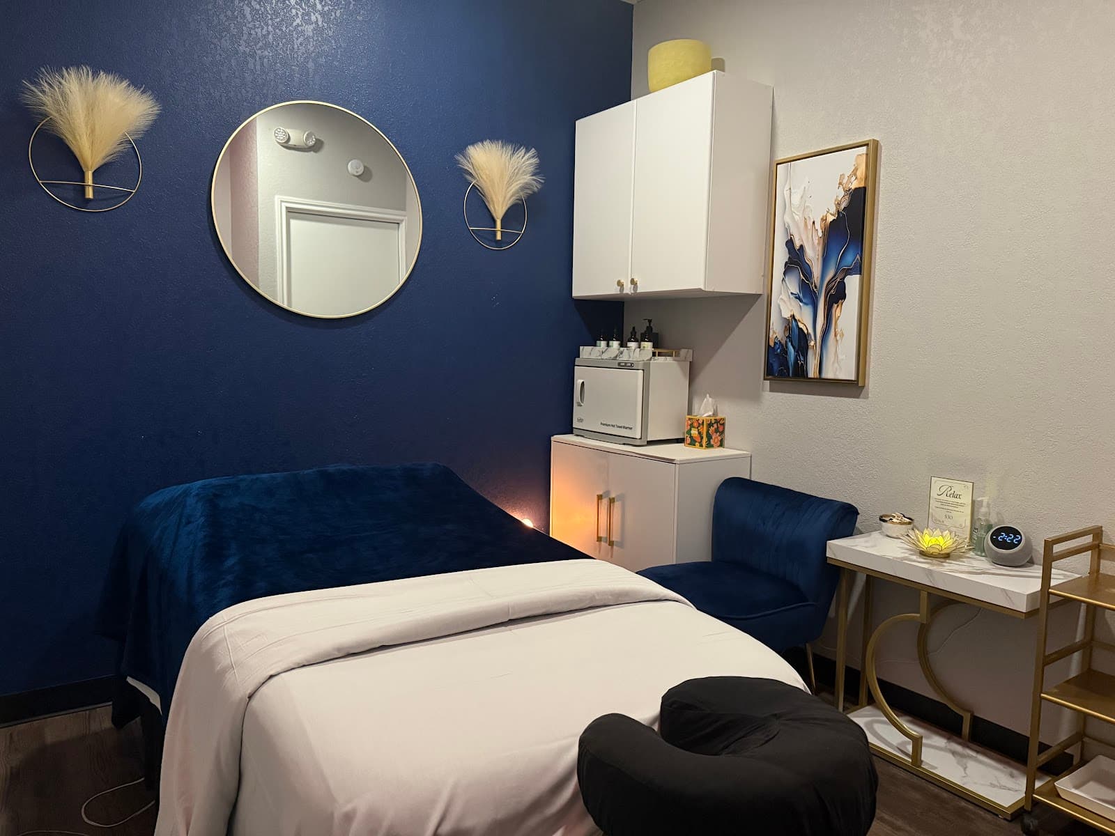 Massage Kingdom Spa
