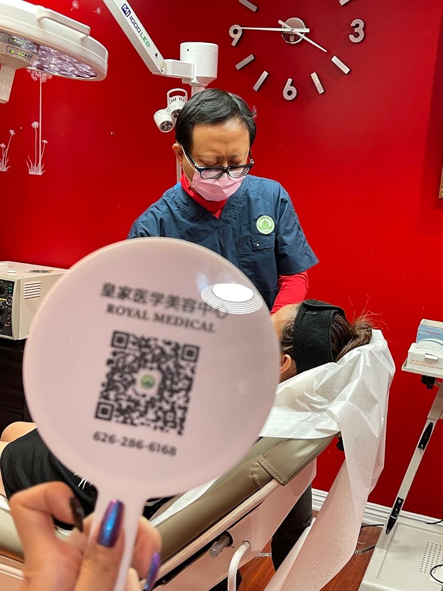 Royal Medical Aesthetic Center 皇家医学美容中心