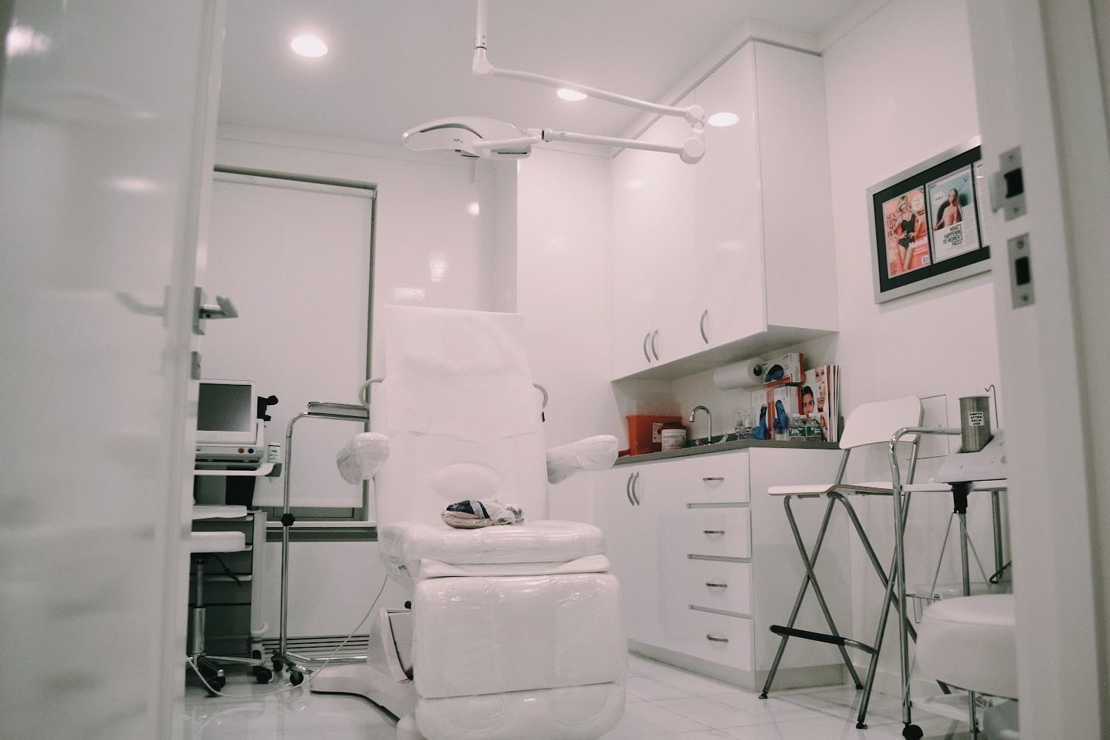 Rowe Plastic Surgery photo 1 of 8