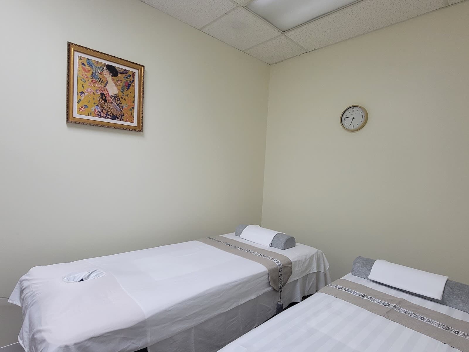 Healing Hands Massage
