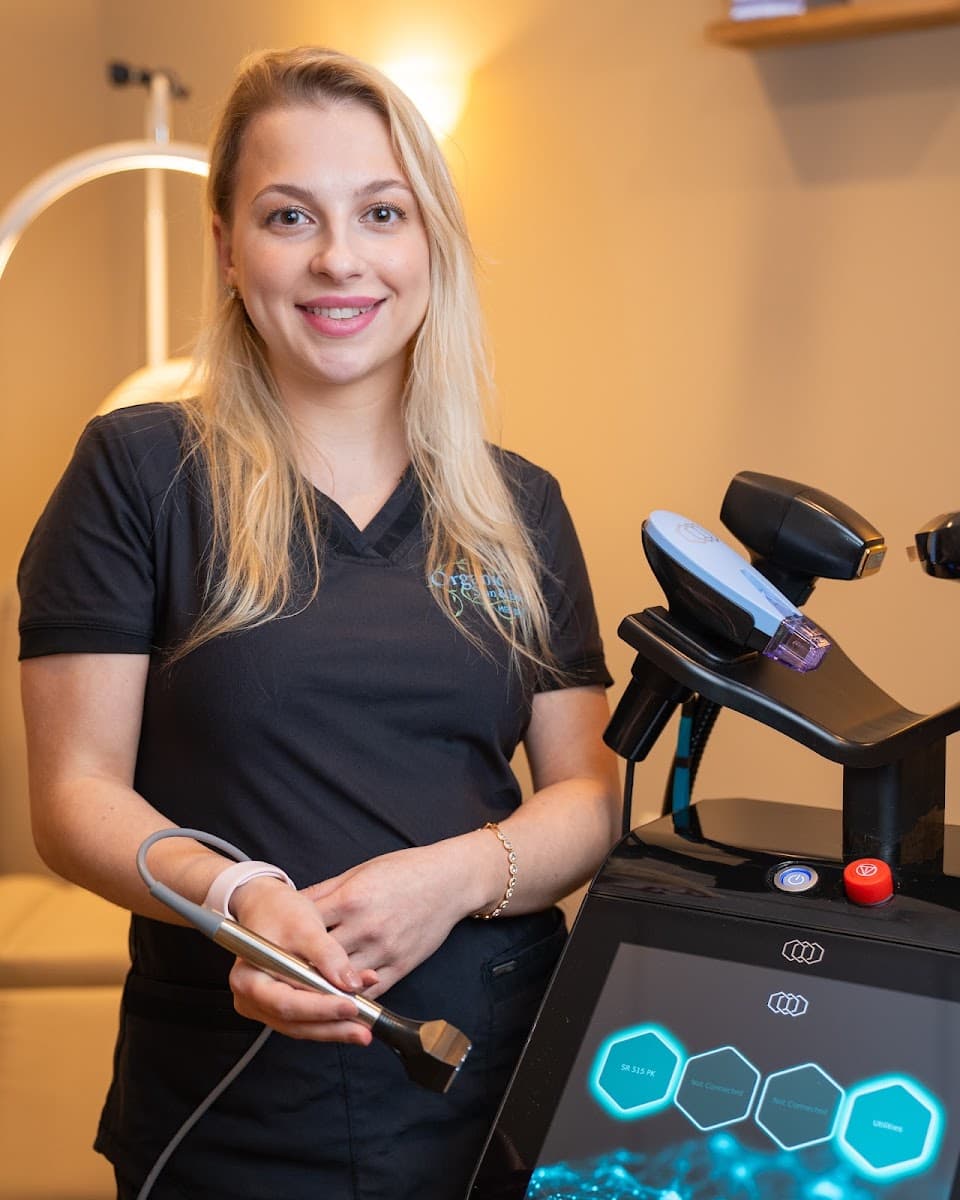 Organic Skin & Body Spa Medical Aesthetics