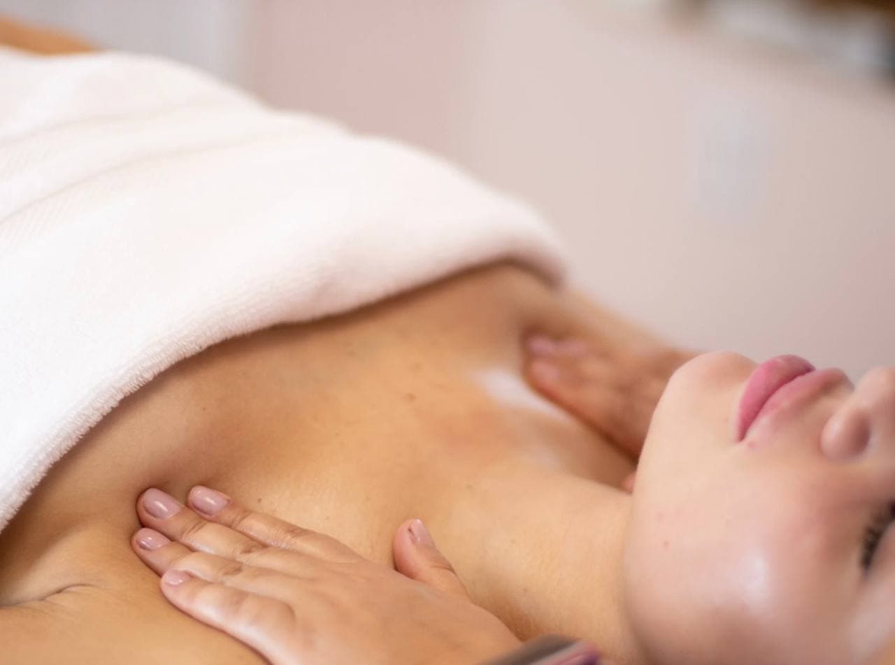 Facial massage- buccal-TMJ-Spa Charlotte Only Women