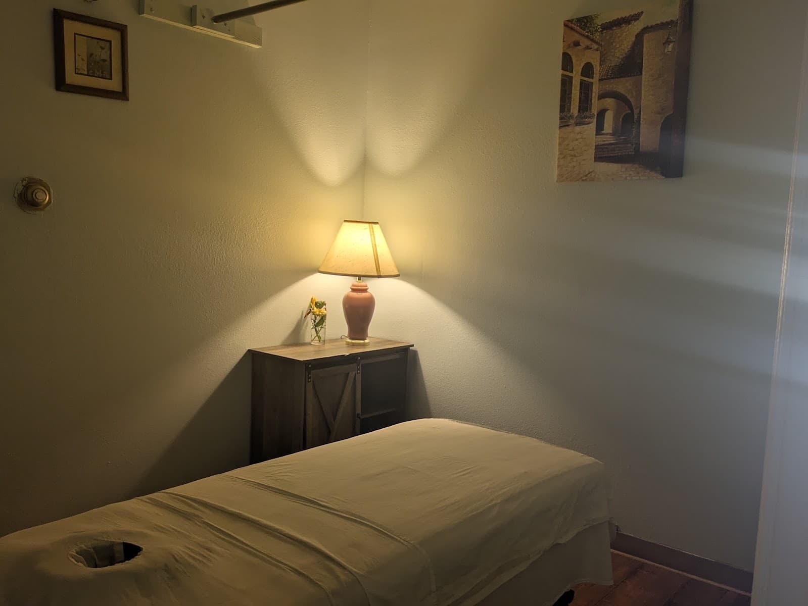 Health Spa and Massage (store 2) photo 1 of 6
