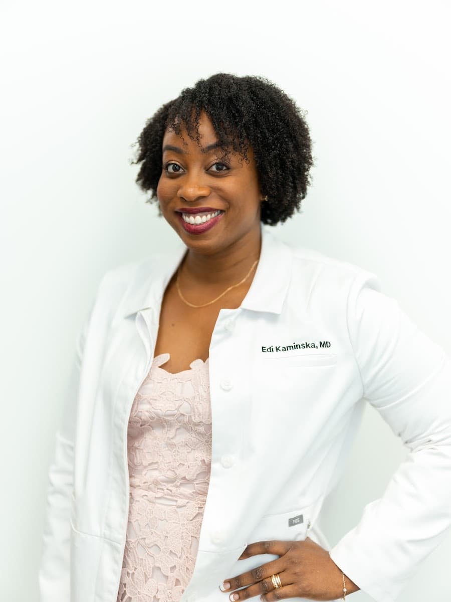 Kaminska Dermatology North Center