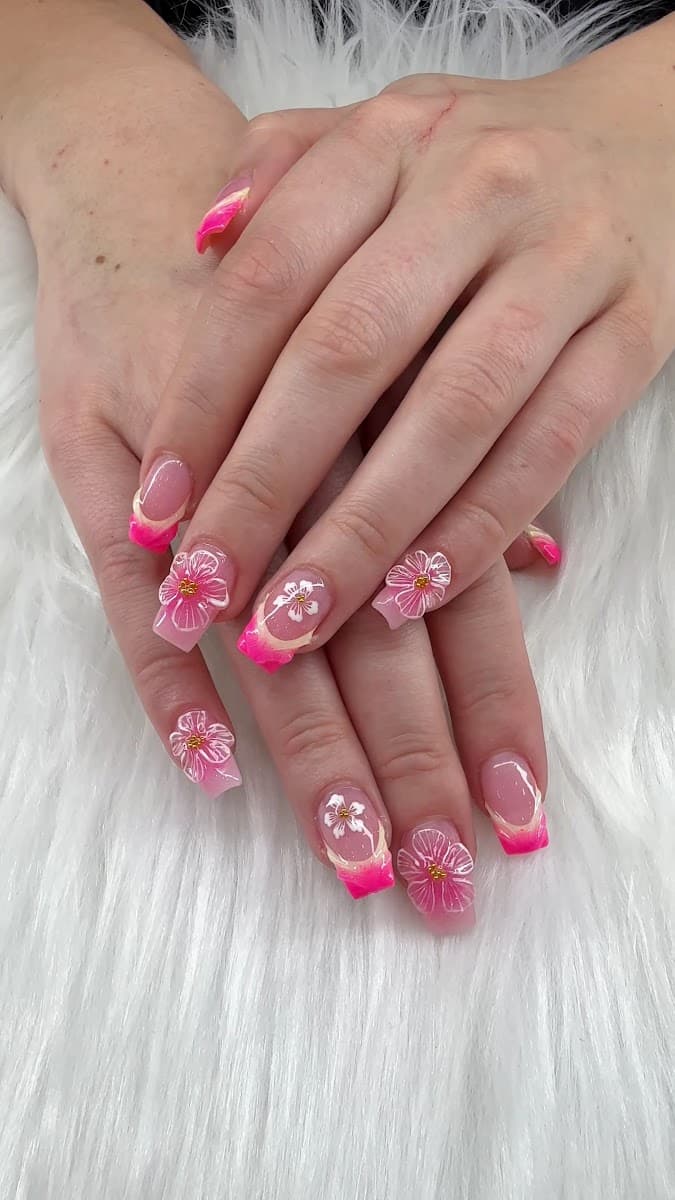 Model Nails & Spa