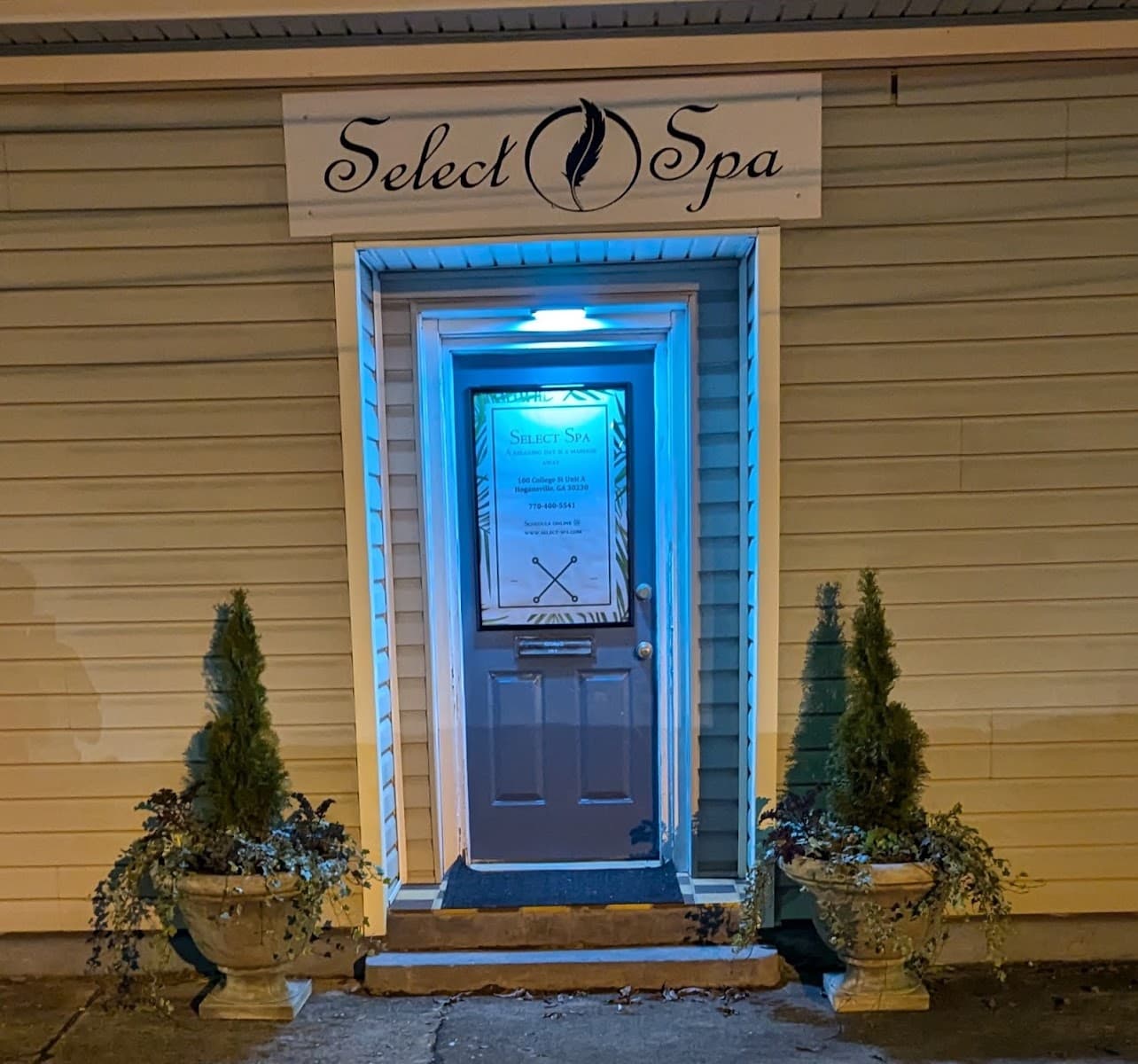 Select Spa, LLC photo 1 of 2