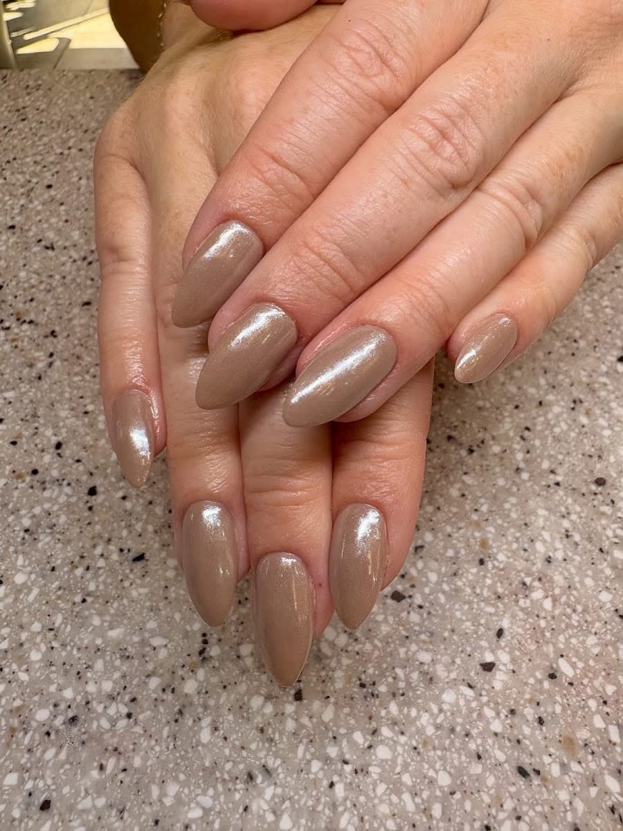 Noire The Nail Bar Hendersonville