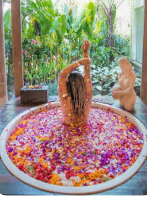 MiShe Cove Spa photo 1 of 8