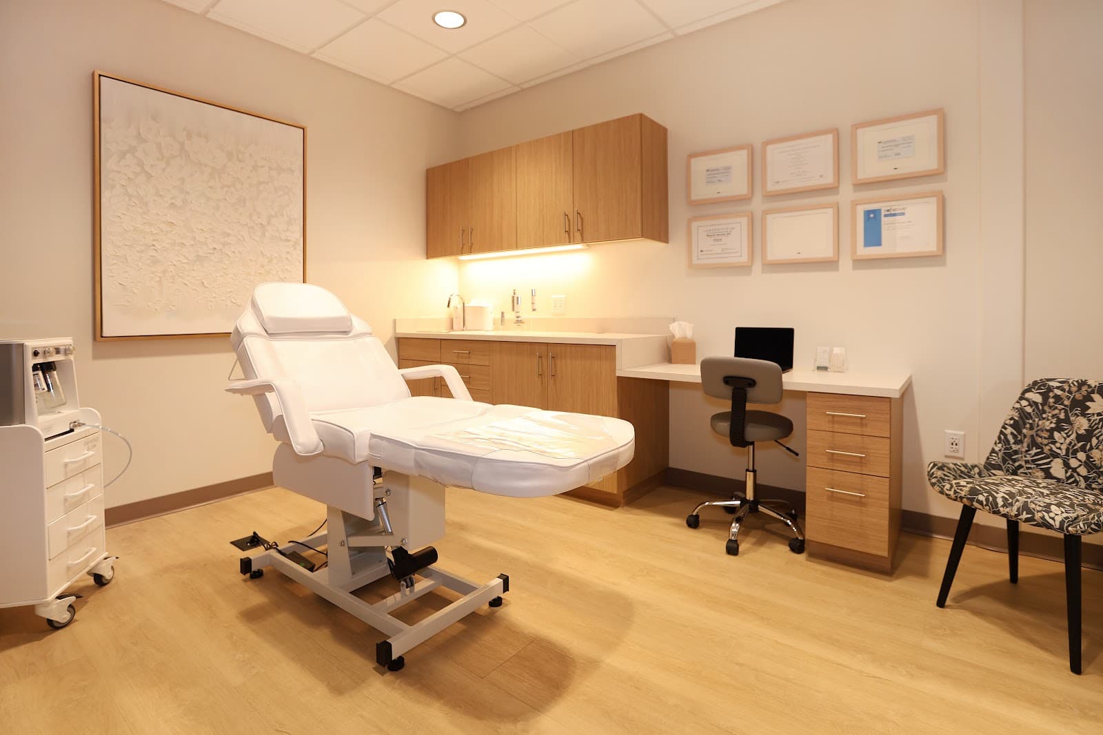 Refinery Skin Clinic