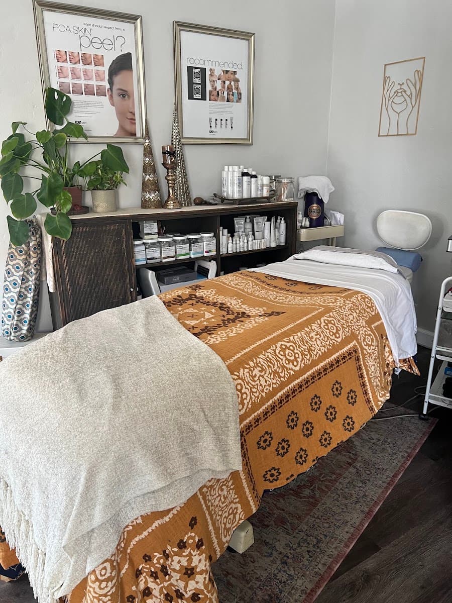 True Beauty Wellness Spa, Skin Tightening|Chemical Peels|Hydro-Dermabrasion Facial