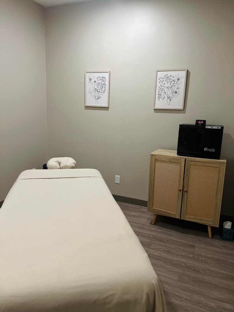 Aroma Thai Massage