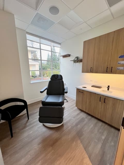 Bay Hills Plastic Surgery & Aesthetics photo 4